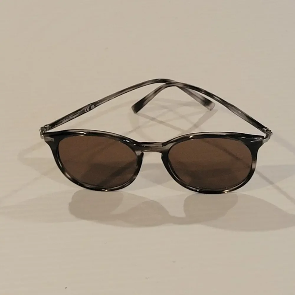 Salvatore Ferragamo SF911S 002 Brown Tortoise Sunglasses 53x18x145 Made in Italy